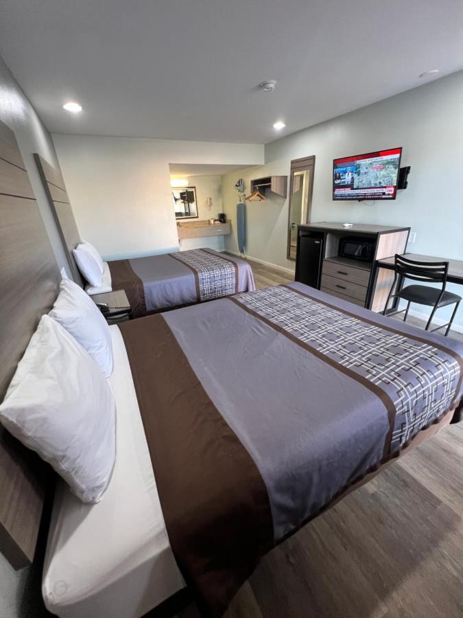 Continental Inn And Suites Nacogdoches Tx Sfa University Downtown Luaran gambar