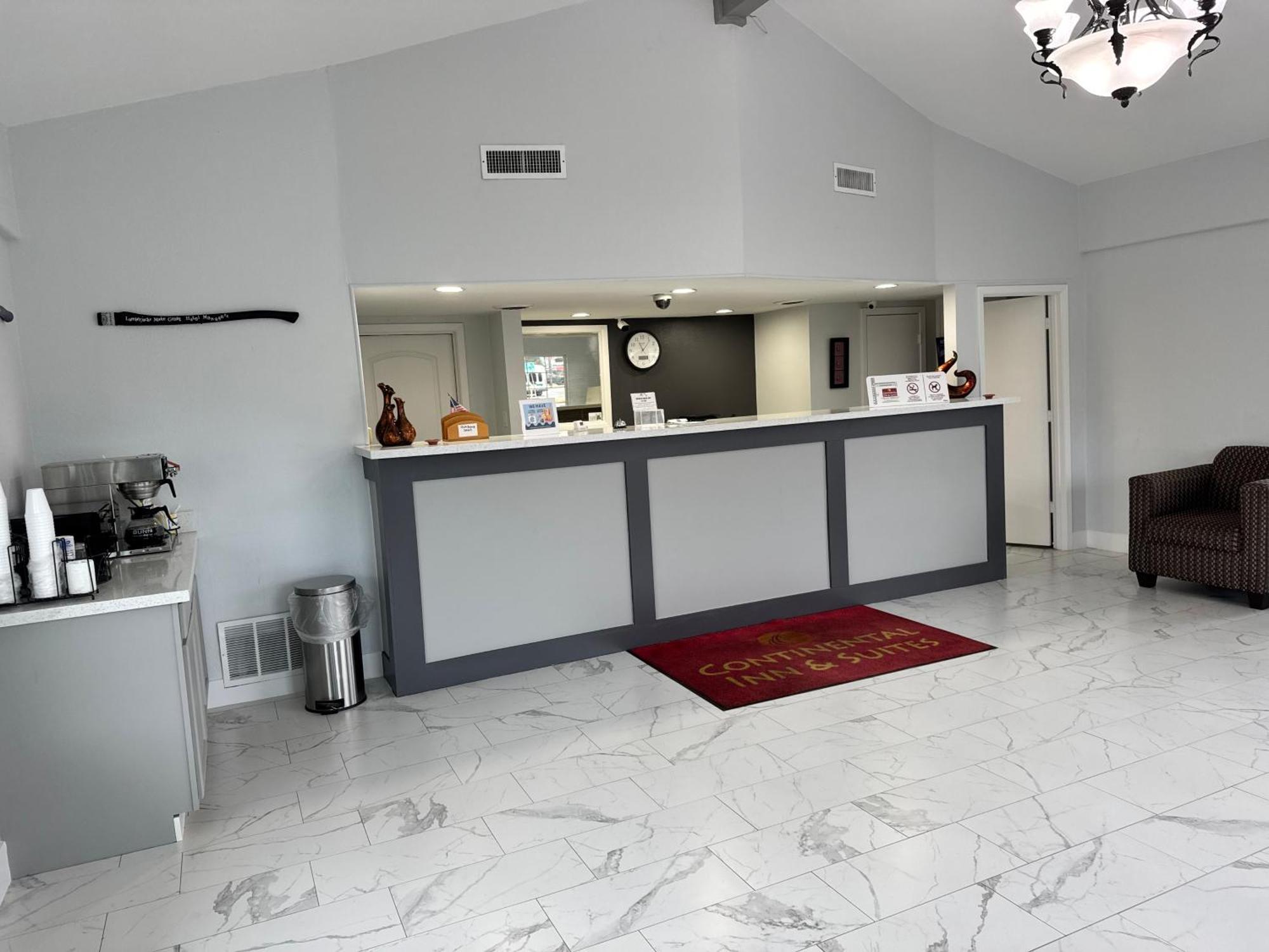Continental Inn And Suites Nacogdoches Tx Sfa University Downtown Luaran gambar