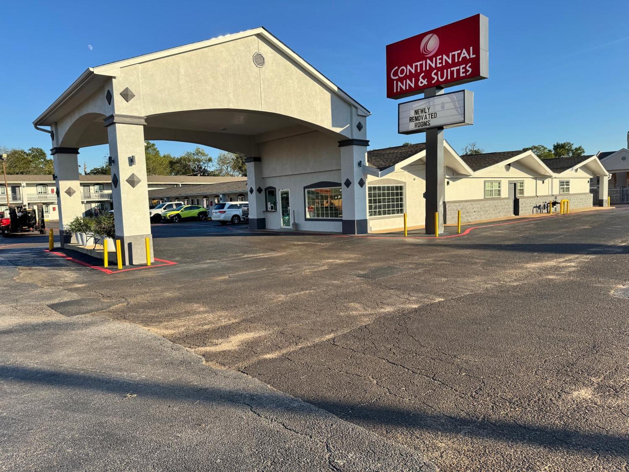 Continental Inn And Suites Nacogdoches Tx Sfa University Downtown Luaran gambar